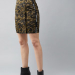 Printed Straight Skirt with Eyelets